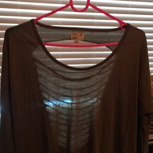 Green long sleeve top